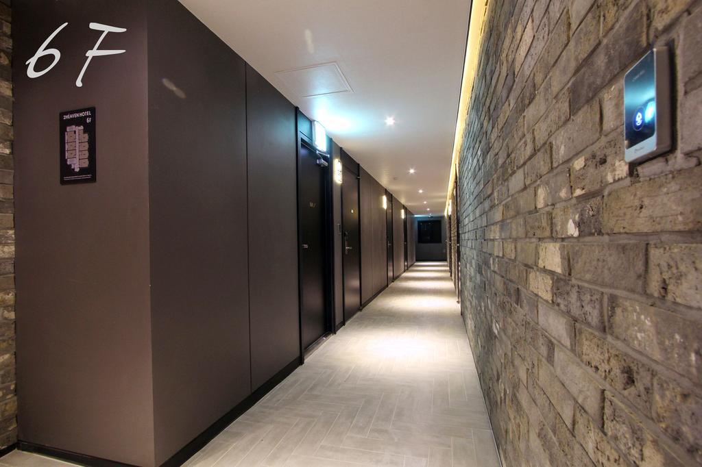 2 Heaven Hotel Lotte Waterpark Gimhae Екстер'єр фото