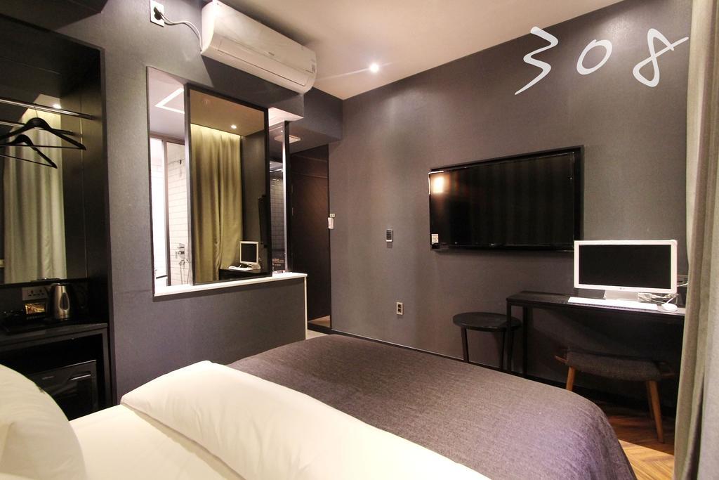 2 Heaven Hotel Lotte Waterpark Gimhae Екстер'єр фото