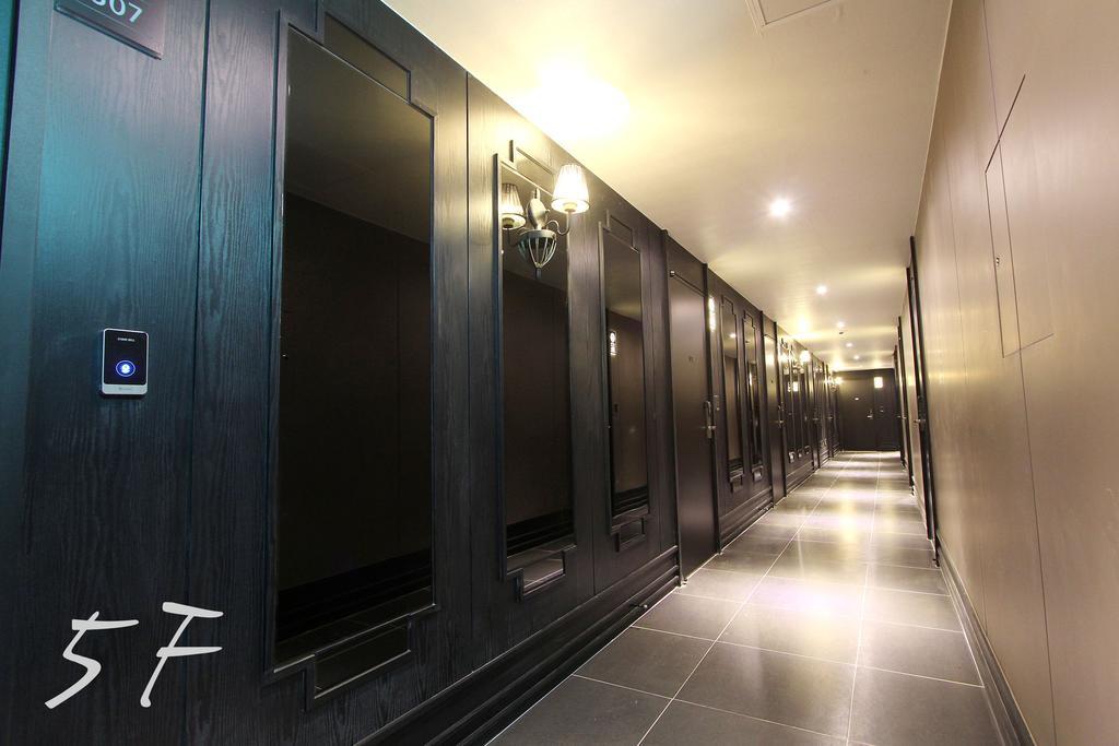 2 Heaven Hotel Lotte Waterpark Gimhae Екстер'єр фото