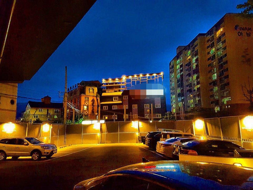 2 Heaven Hotel Lotte Waterpark Gimhae Екстер'єр фото