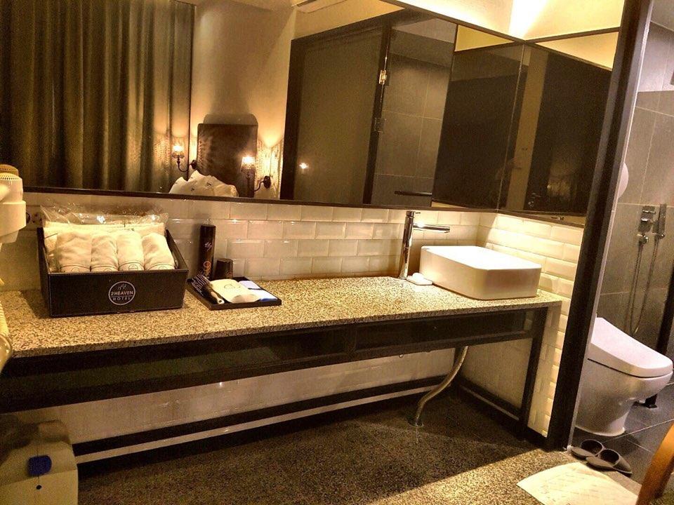 2 Heaven Hotel Lotte Waterpark Gimhae Екстер'єр фото